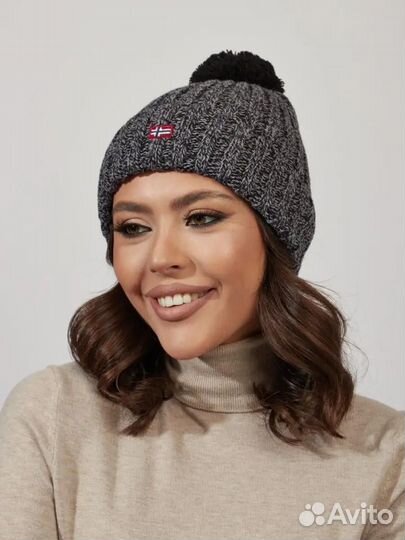 Шапка Napapijri женская серая