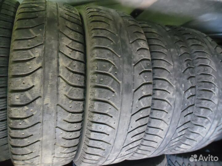 Bridgestone Ice Cruiser 7000 235/65 R17