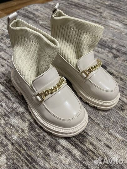 Ботинки для девочки
