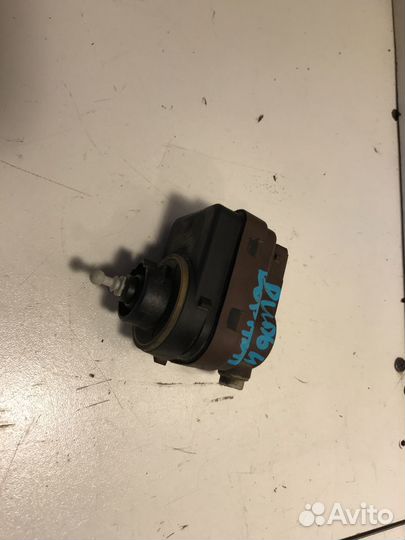 Peugeot 406 95-99 Моторчик корректора фары