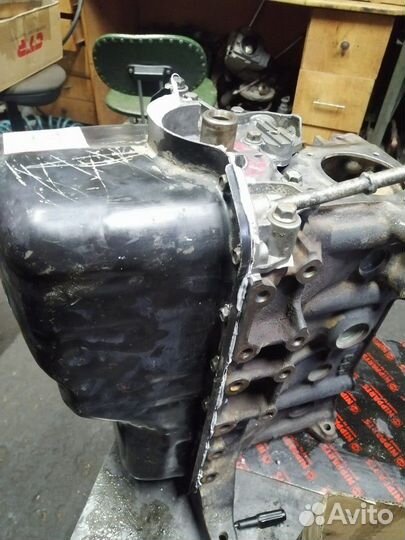 Двигатель (двс) B3 -DW (Нижняя часть - engin short