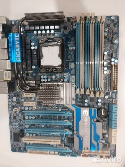 Материнская плата 1366