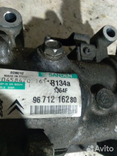 Компрессор кондиционера Peugeot 308 EP6