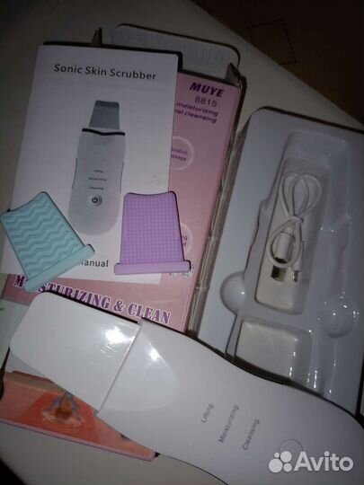 Космический аппарат для ультразвуковой чистки лица