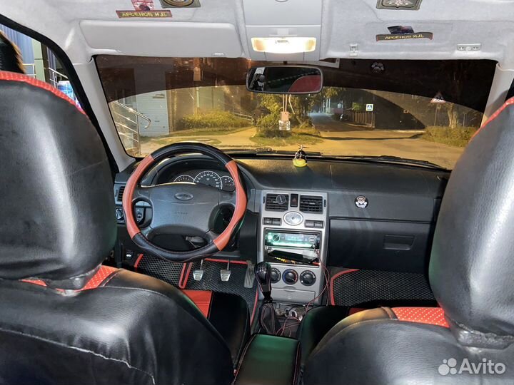 LADA Priora 1.6 МТ, 2011, 247 000 км