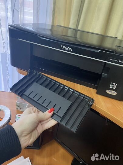 Цветной струйный принтер
