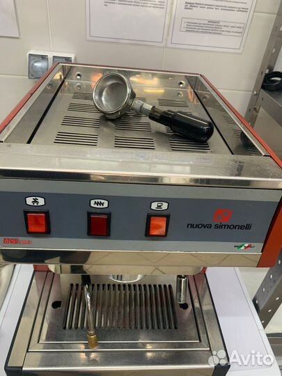 Кофемашина nuova simonelli mac 2000/s