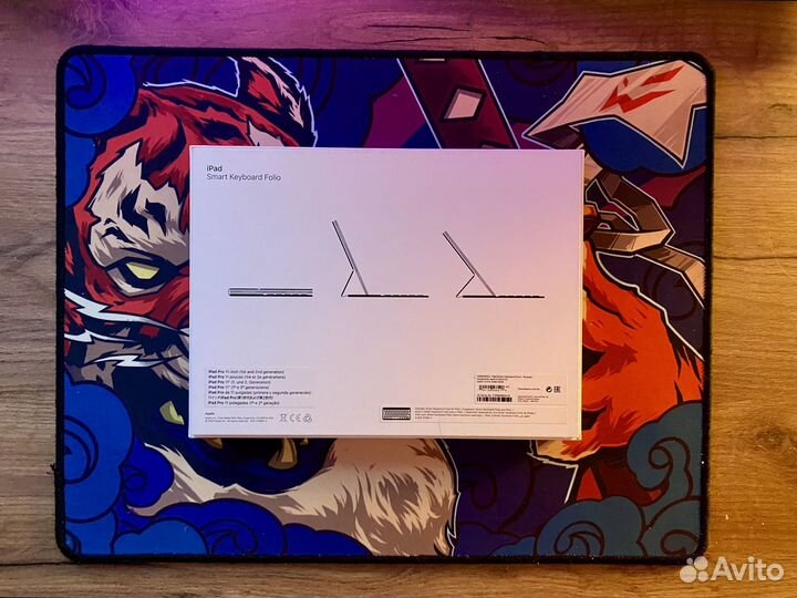 Клавиатура для iPad SMART Keyboard Folio 11