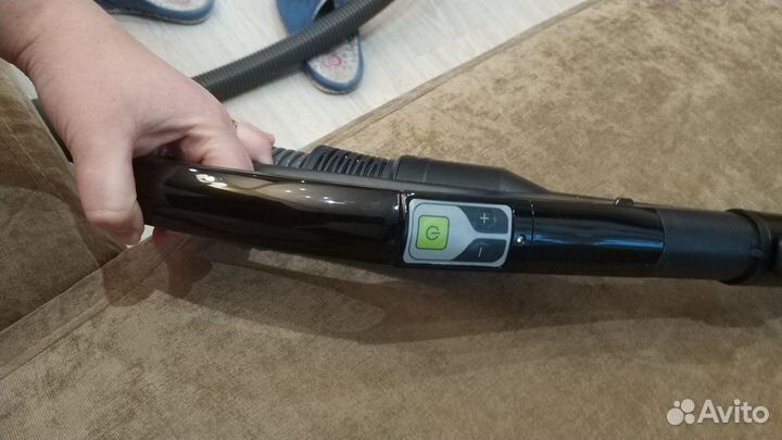 Робот пылесос polaris PVC 2004RI