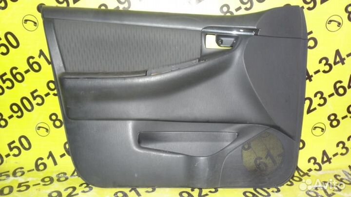 Обшивка двери Toyota Allex, Corolla, Fielder, Runx