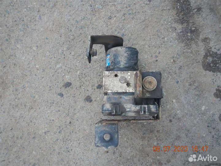 Блок ABS (насос) Hyundai Accent II (+тагаз) 2000