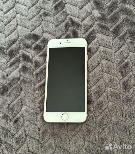 iPhone 7, 32 ГБ