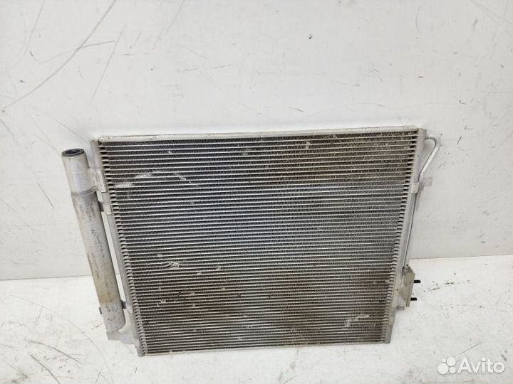 Радиатор кондиционера передний Hyundai Tucson 4