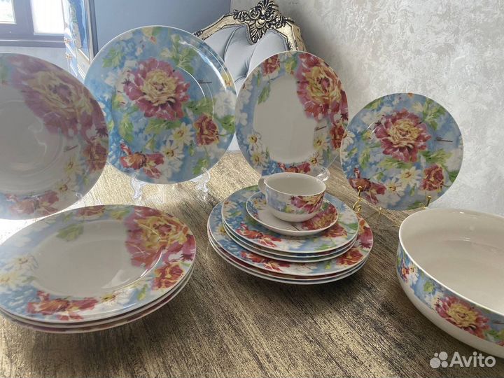 Набор столовой посуды