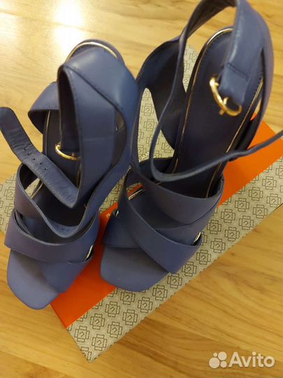 Босоножки 39