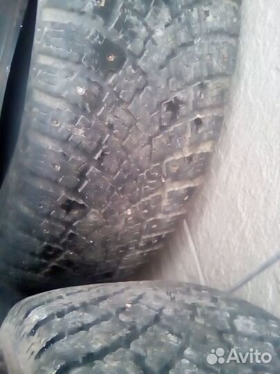 Cooper Avon AV11 235/70 R16