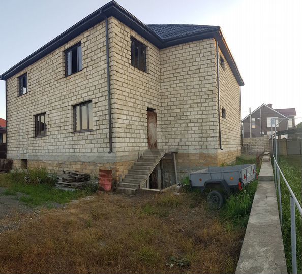 Дом 280 м² на участке 8,5 сот.