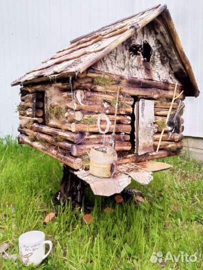 Избушка на ножках, декор для сада