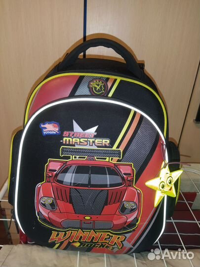 Рюкзак каркасный Hummingbird