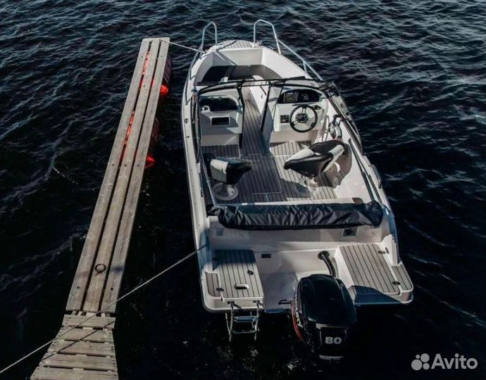 Катер Phoenix 510BR (Феникс)