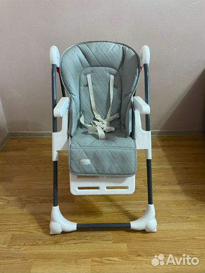 Стул для кормления-шезлонг Lorelli