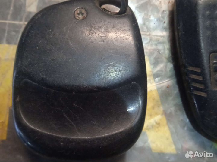 Пульт от сигнализации старлайн