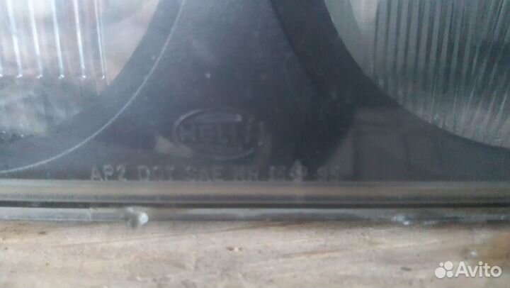 Стекло левой фары BMW 5 E39