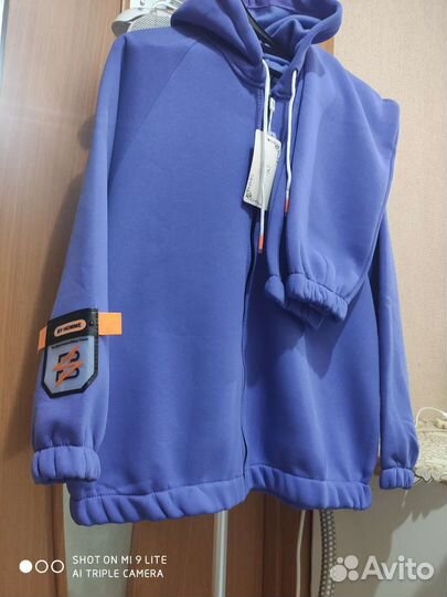 Спортивный костюм женский.Теплый.Не закатывается