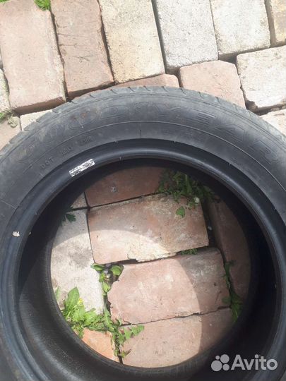 Goodyear EfficientGrip 215/55 R16