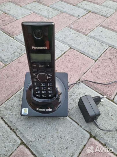 Беспроводной телефон Panasonic KX-TG1711RU