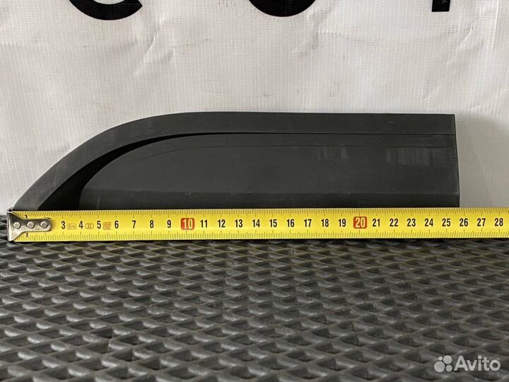 Резинка спойлера Volvo FH4 82718895