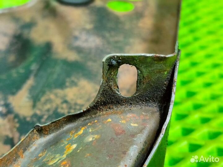 Кожух крышка ремня грм Audi 80 b3 Ауди 80 б3