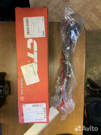 Запчасти на jeep wj