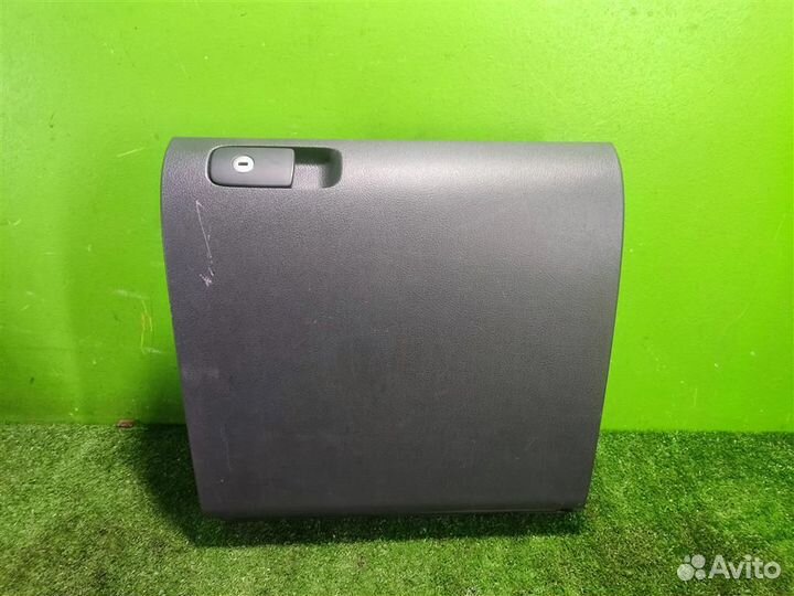 Бардачок (ящик перчаточный) volkswagen Golf Plus