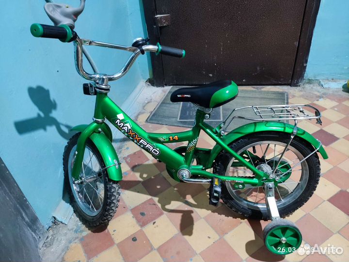 Велосипед детский диаметр 14