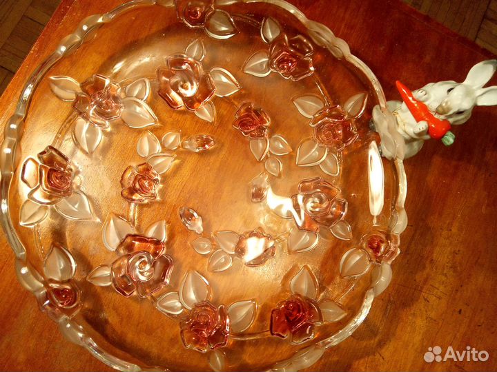 Салатник праздничный