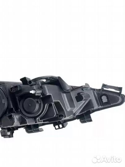 Фары на peugeot 207 новые