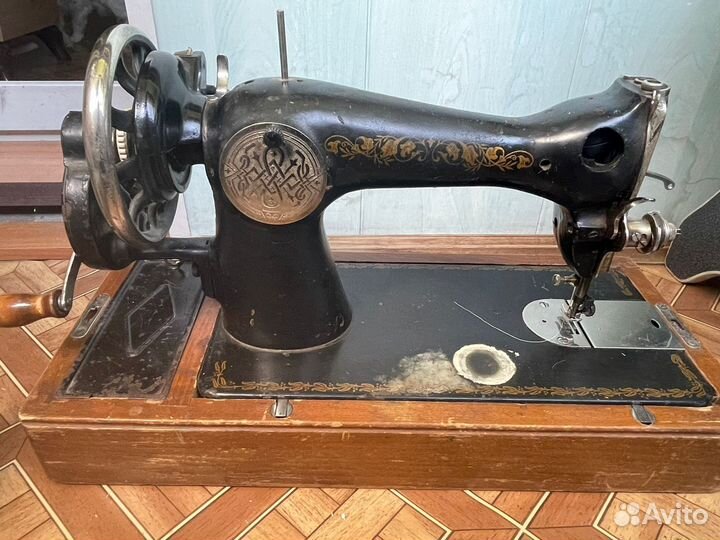 Швейная машинка антиквариат