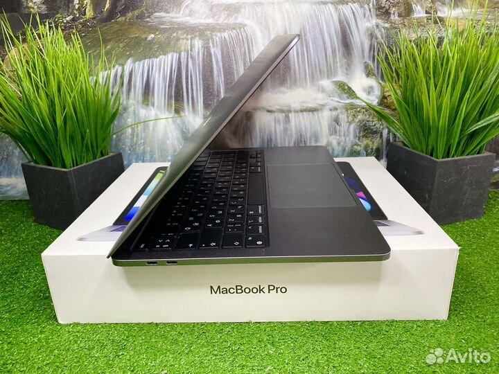 MacBook Pro 13 2020 M1 Полный комплект