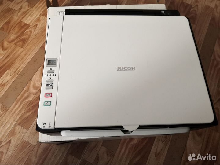 Мфу Ricoh sp100su