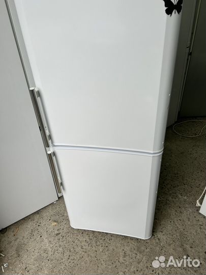 Indesit (No Frost)