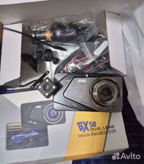 Видео регистраторс камерой заднего вида