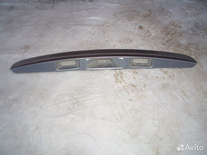 Накладка двери багажника Ниссан Кашкай с06