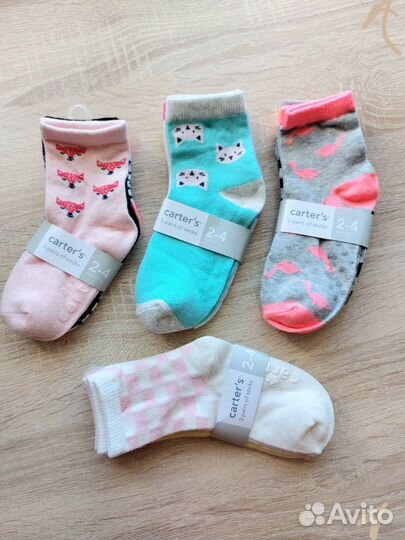 Детские носки новые Carters