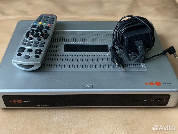 Цифровая тв приставка Акадо