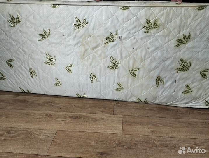 Матрас пружинный, б/у. Самовывоз