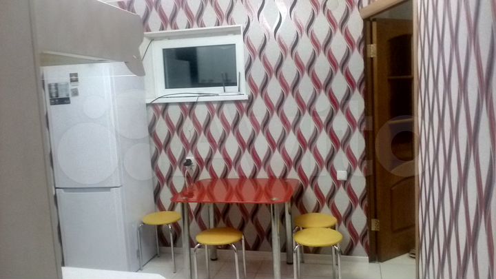 2-к. квартира, 52 м², 1/1 эт.