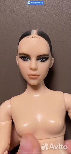 Голова барби