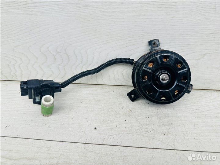 Мотор вентилятора Hyundai Solaris 1 1.6 G4FC