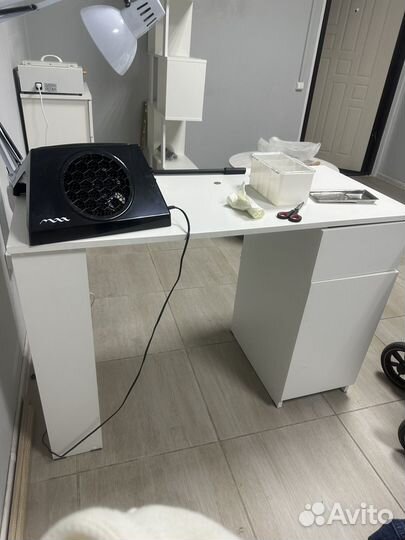 Вытяжка для маникюра и педикюра